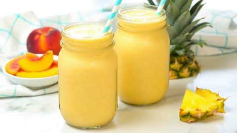 Hello Sunshine Breakfast Smoothie | DIY Joy Projects and Crafts Ideas