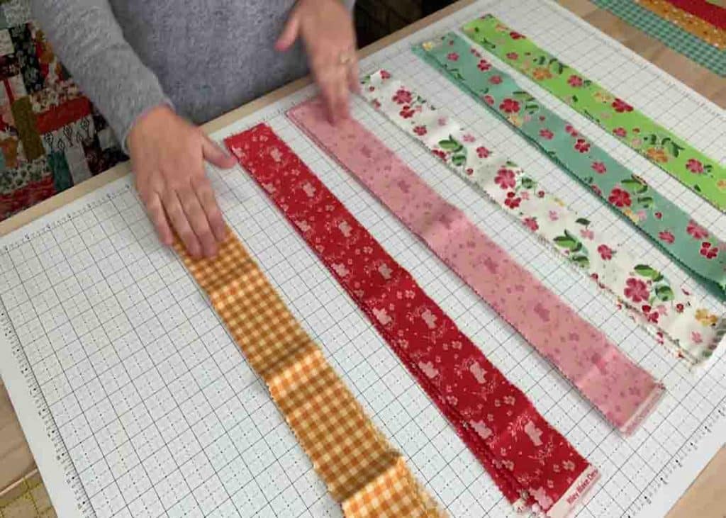 Separating the jelly roll according to colors