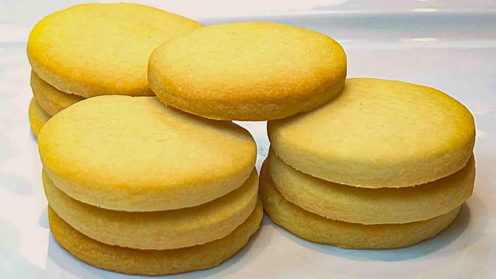 3-ingredient shortbread cookies recipe