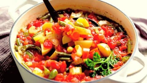 Easy 45-Minute Hearty Vegetable Soup Recipe | DIY Joy Projects and Crafts Ideas