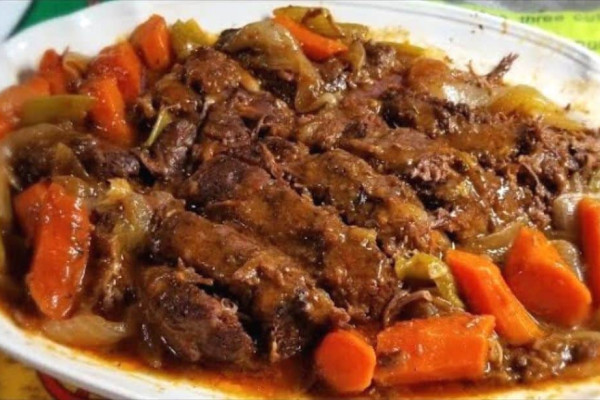 Easy 5-Star Pot Roast Recipe