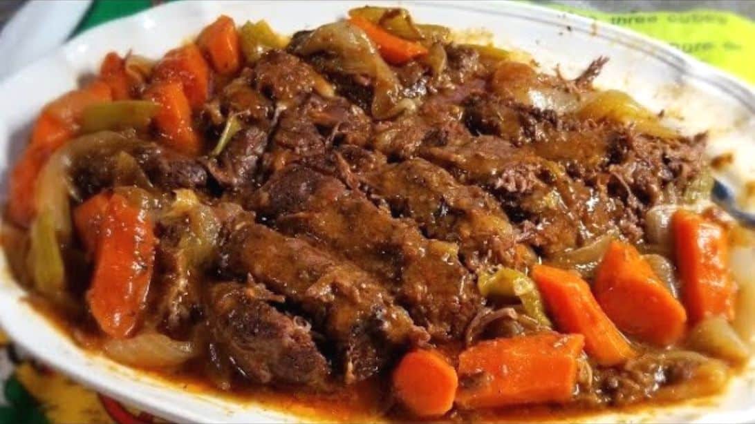 Easy 5-Star Pot Roast Recipe | DIY Joy Projects and Crafts Ideas