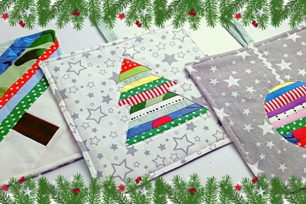 Easy Christmas Pot Holders