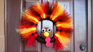 Easy DIY Turkey Tulle Wreath Tutorial