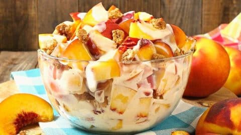 Easy Peach Cobbler Cheesecake Salad Recipe | DIY Joy Projects and Crafts Ideas