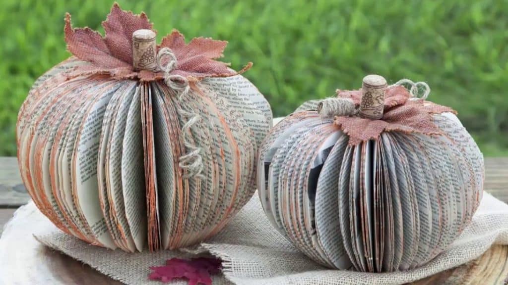 Easy Recycled DIY Paper Pumpkin Craft Tutorial
