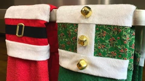 How To Sew A Removable Christmas Hanging Tea Towel Holder | DIY Joy Projects and Crafts Ideas