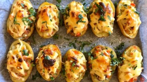 Cheesy Baked Stuffed Potatoes | DIY Joy Projects and Crafts Ideas