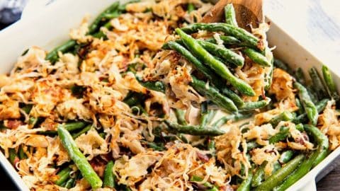 Old-Fashioned Green Bean Casserole Recipe | DIY Joy Projects and Crafts Ideas