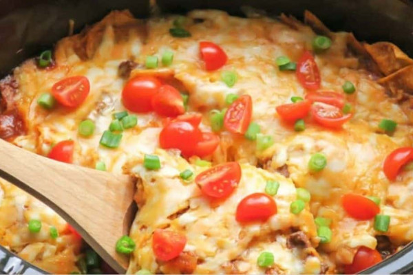 Slow Cooker Beef Enchilada Casserole Recipe