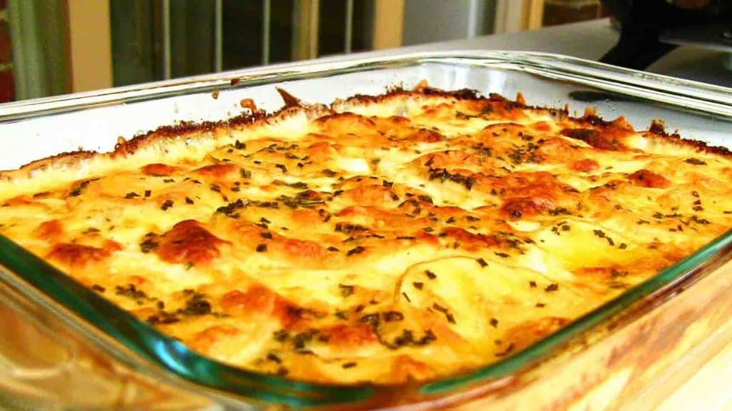 Cheesy scalloped potato casserole recipe