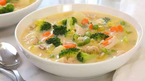 Creamy Chicken Soup With Vegetables | DIY Joy Projects and Crafts Ideas