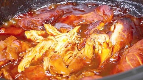 Crock Pot 3-Ingredient Hawaiian Chicken Recipe | DIY Joy Projects and Crafts Ideas