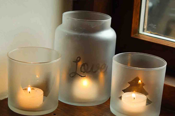 DIY frosted candle jars tutorial