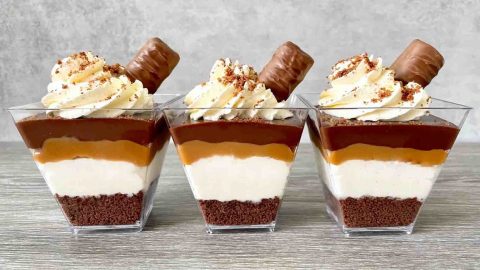 Easy Twix Dessert Cups Recipe | DIY Joy Projects and Crafts Ideas