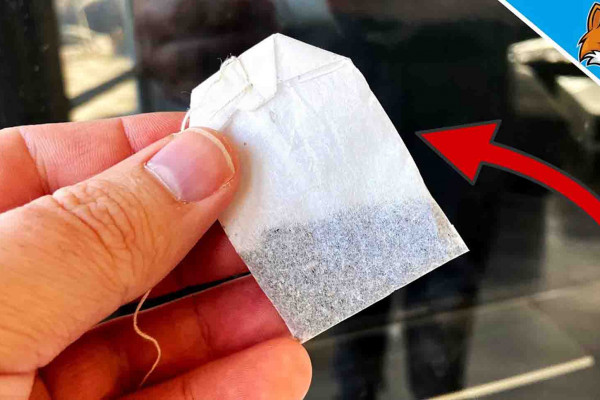 How to clean windows streak-free using tea bags