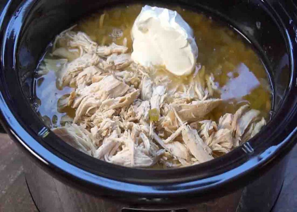 Adding the cream after slow cooking the white chicken chili
