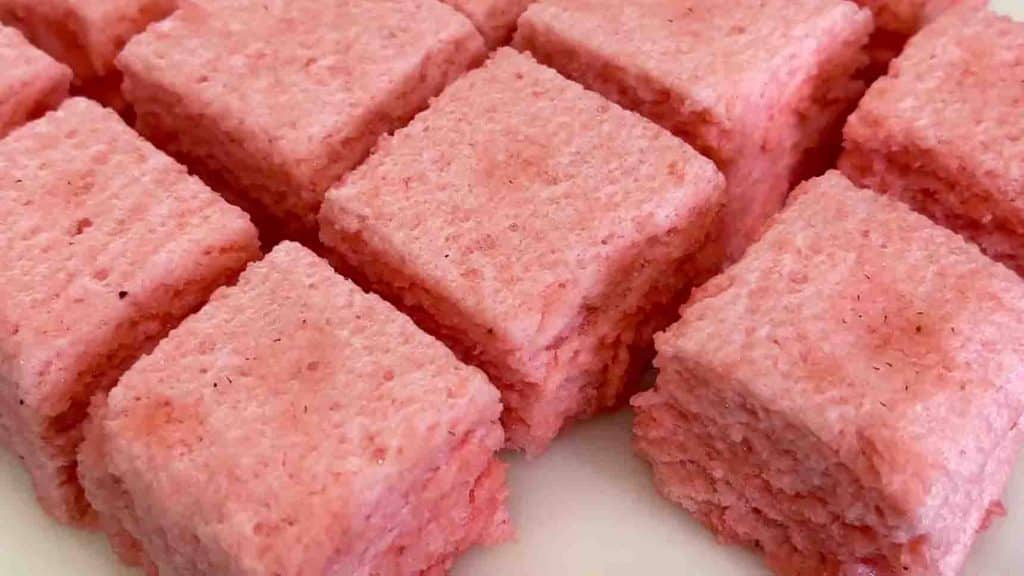 2-Ingredient Strawberry Clouds Recipe