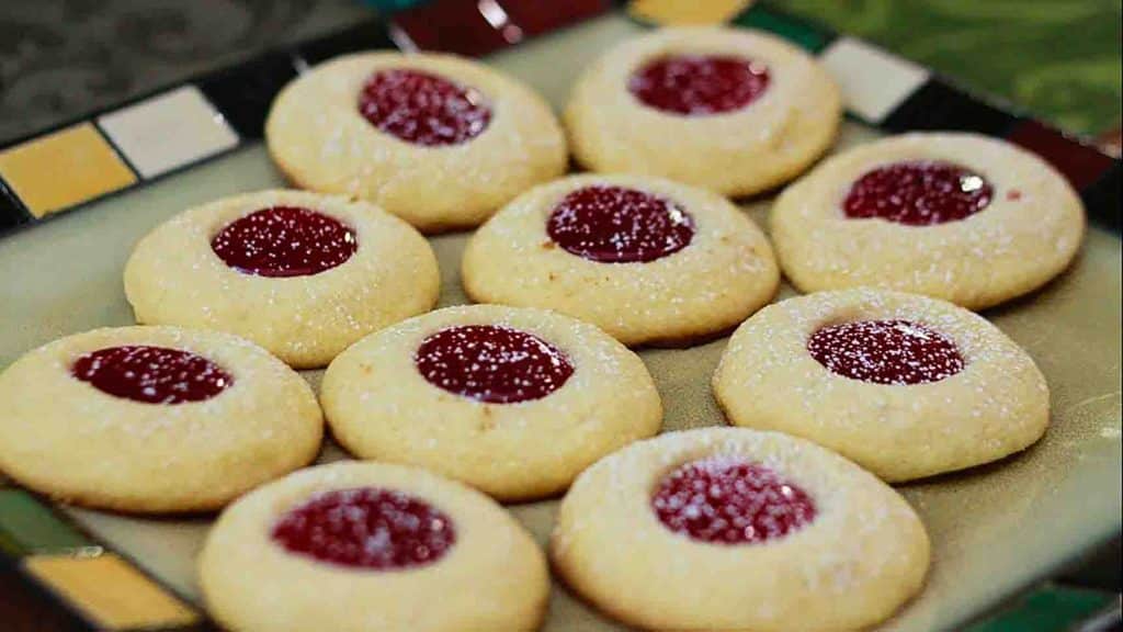 6-ingredient thumbprint cookies recipe