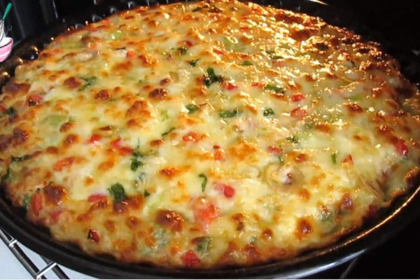 Cheesy Egg Pizza Breakfast