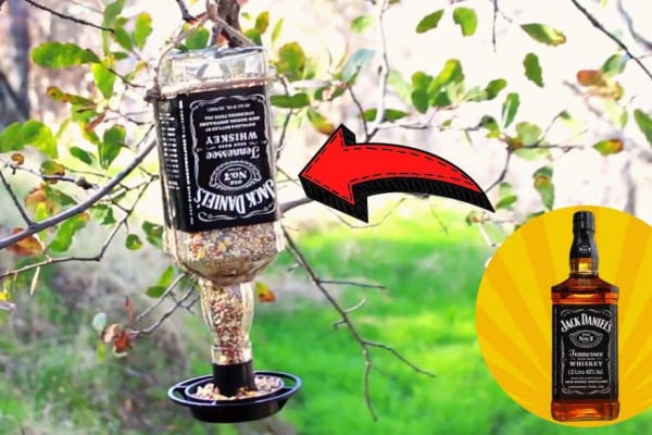 DIY Upcycled Jack Daniel's Bird Feeder Tutorial 
