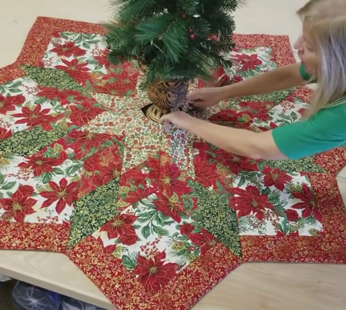 Easy Christmas Tree Skirt Sewing Tutorial