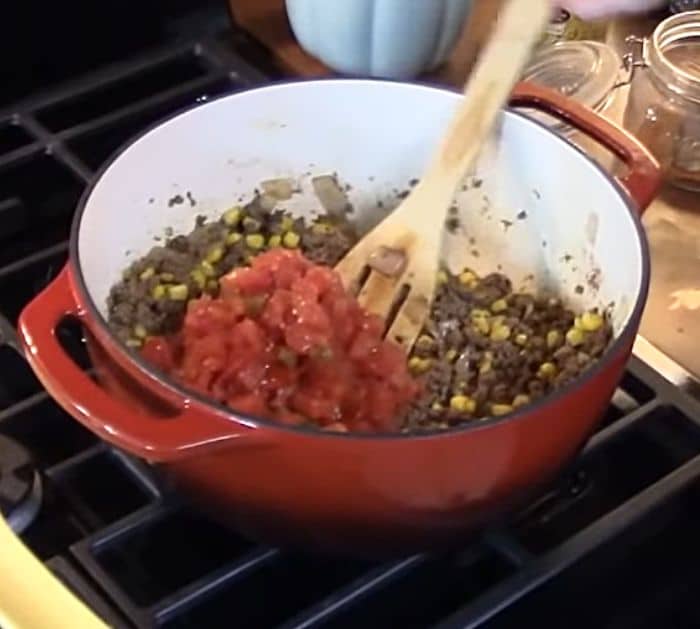 Easy One-Pot Taco Spaghetti Meal Ingredients