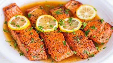 Easy Pan-Seared Salmon Recipe with Lemon Butter | DIY Joy Projects and Crafts Ideas