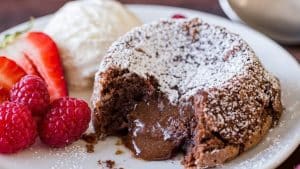 How to Make Chocolate Lava Cake