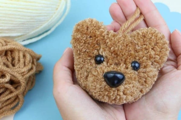How to Make a Pompon Bear