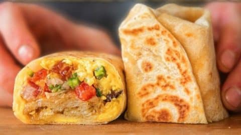 Perfect Cheesy Bacon Egg Breakfast Burrito | DIY Joy Projects and Crafts Ideas