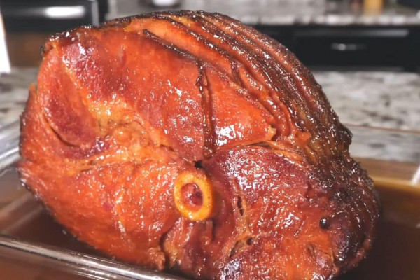 Ultimate Honey Glazed Ham