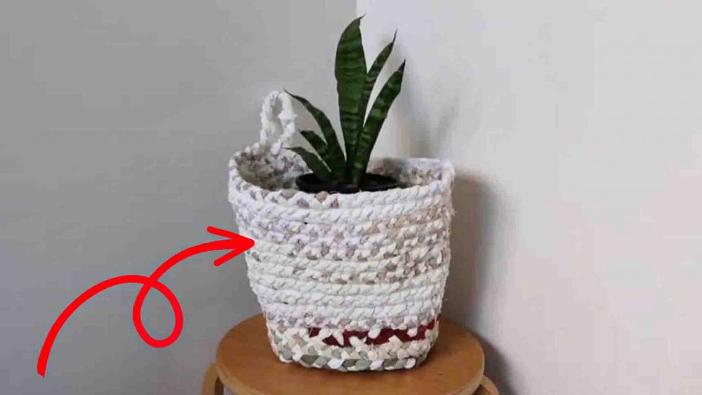 DIY basket from fabric scraps tutorial