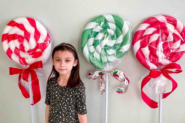 DIY Dollar Tree Giant Lollipops Tutorial