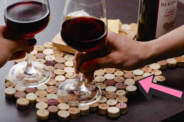 DIY Wine Cork Placemat Tutorial