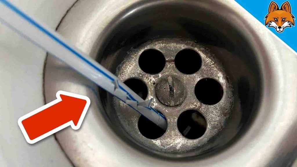 How to unclog kitchen sink using a straw