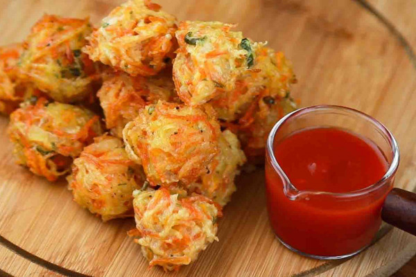 Potato and carrot fritters recipe