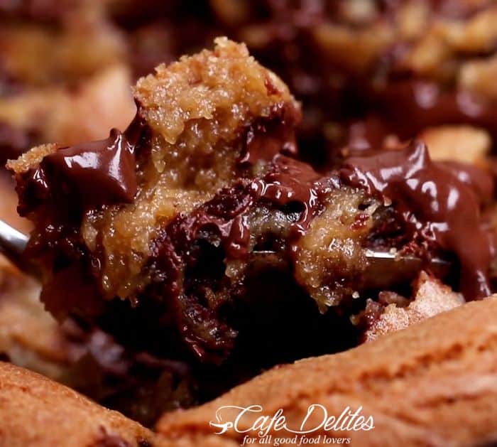 Nutella Stuffed Deep Dish Chocolate Chip Skillet Cookie - Cafe Delites