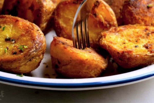 How to Make Perfectly Roasted Potatoes