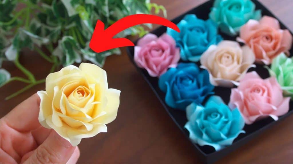 How to Make Pretty Paper Roses from Note Pad