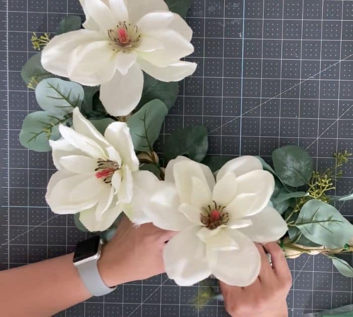 How to Make a Magnolia Winter Bead Wreath Project