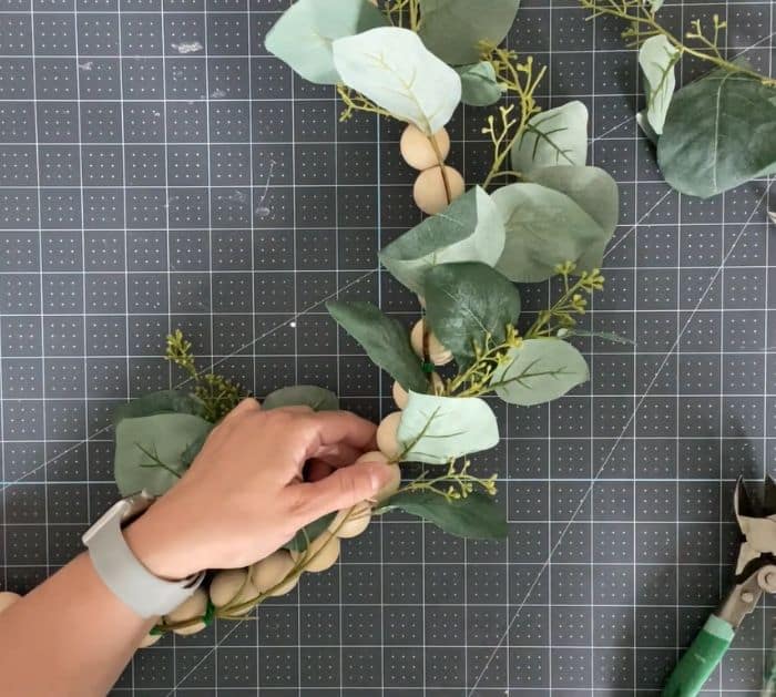 How to Make a Magnolia Winter Bead Wreath Tutorial