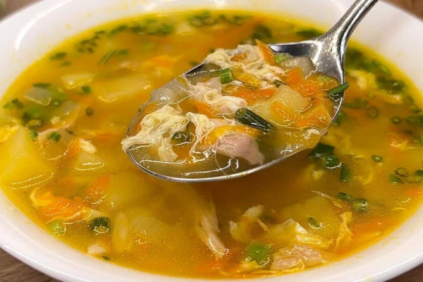 Incredibly Delicious Chicken and Potato Soup Recipe