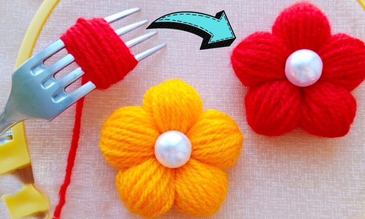 Super Easy 10 Minute Yarn Flower Using Fork