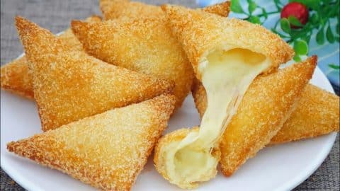 Crispy Cheese Potato Bread Recipe | DIY Joy Projects and Crafts Ideas