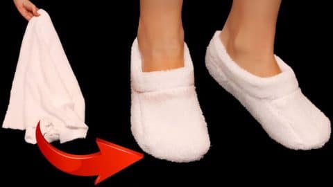 How to Sew Simple DIY Socks in 10 Minutes | DIY Joy Projects and Crafts Ideas
