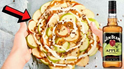 Quick & Easy Apple Nachos Recipe | DIY Joy Projects and Crafts Ideas