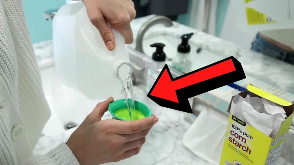 Simple Rules for a Cleaner Bathroom