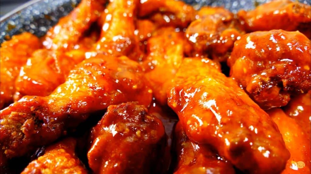 Tangy Buffalo Chicken Wings