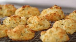 One-Bowl Cheddar Biscuits Recipe
